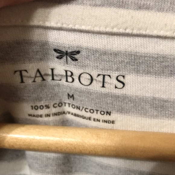 TALBOTS LONG SLEEVE TSHIRT. Size: Medium 🎀🛍️⚪⬜ - Picture 4 of 5